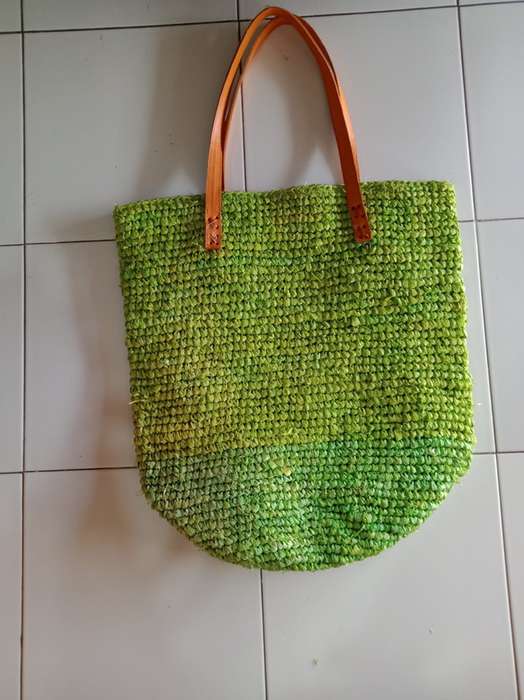 Hand Made Round Bag Grass With Colour (PP12)
